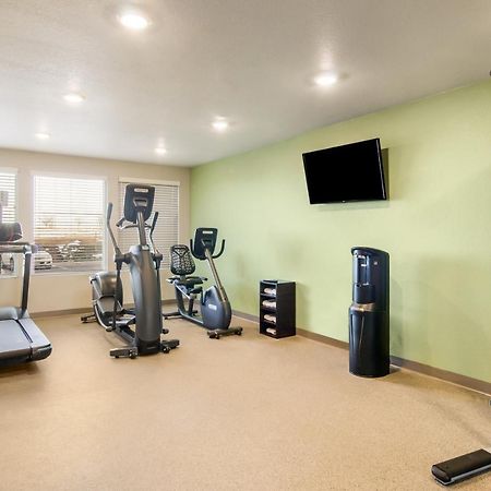 WoodSpring Suites Thornton-North Denver Eksteriør billede