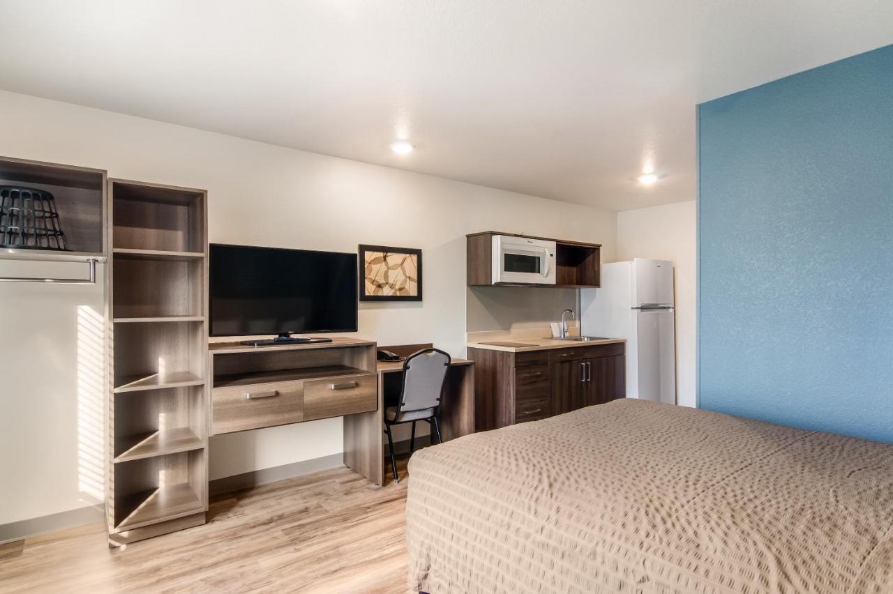 WoodSpring Suites Thornton-North Denver Eksteriør billede