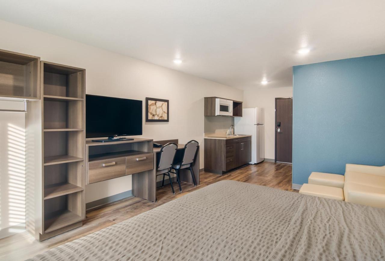 WoodSpring Suites Thornton-North Denver Eksteriør billede
